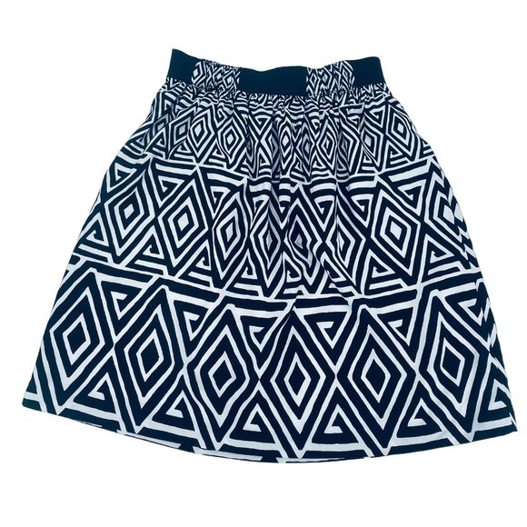 WHBM - Mini B/W Skirt -‎ XXS - Picture 1 of 6